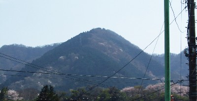 半原からみた仏果山